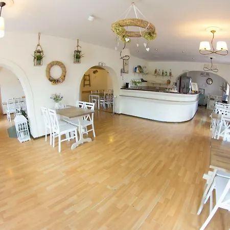 Perla Baltyku Bed & Breakfast *